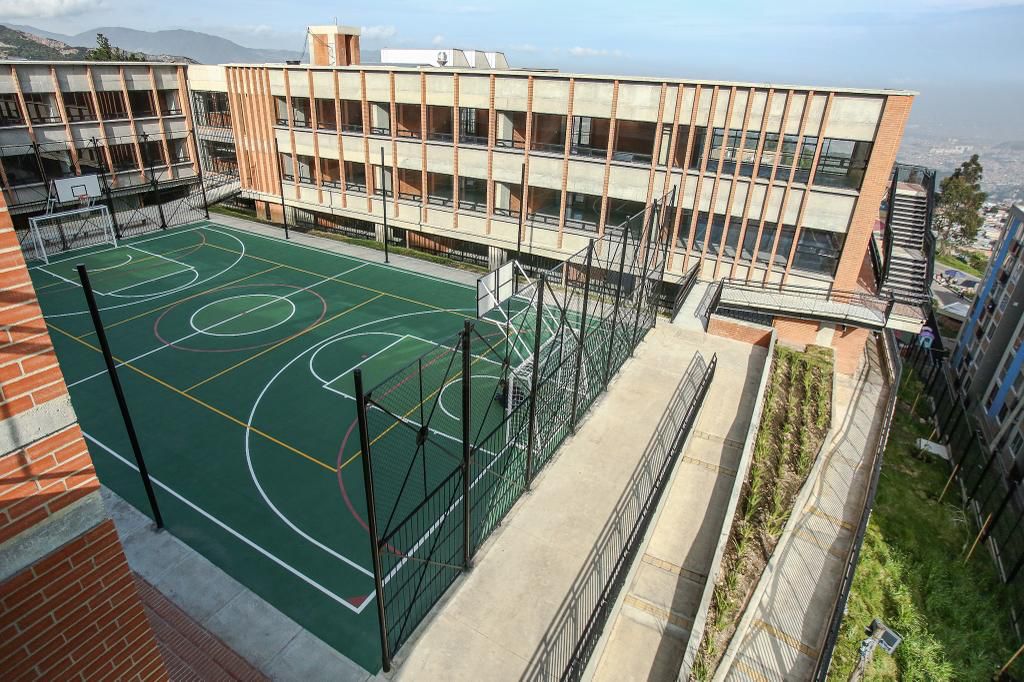 Listo colegio Gloria Valencia de Castaño para 1.040 estudiantes de San Cristóbal