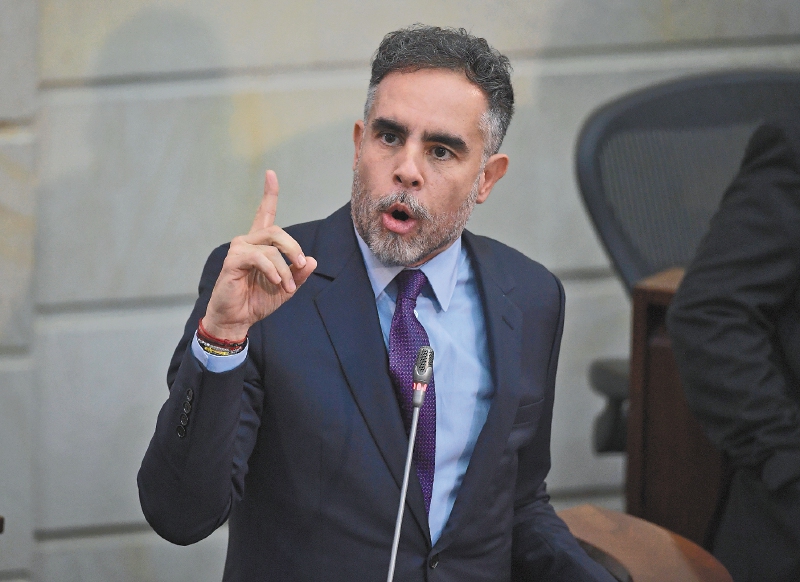 “Teníamos que dejar las reglas claras para el año electoral”: Armando Benedetti