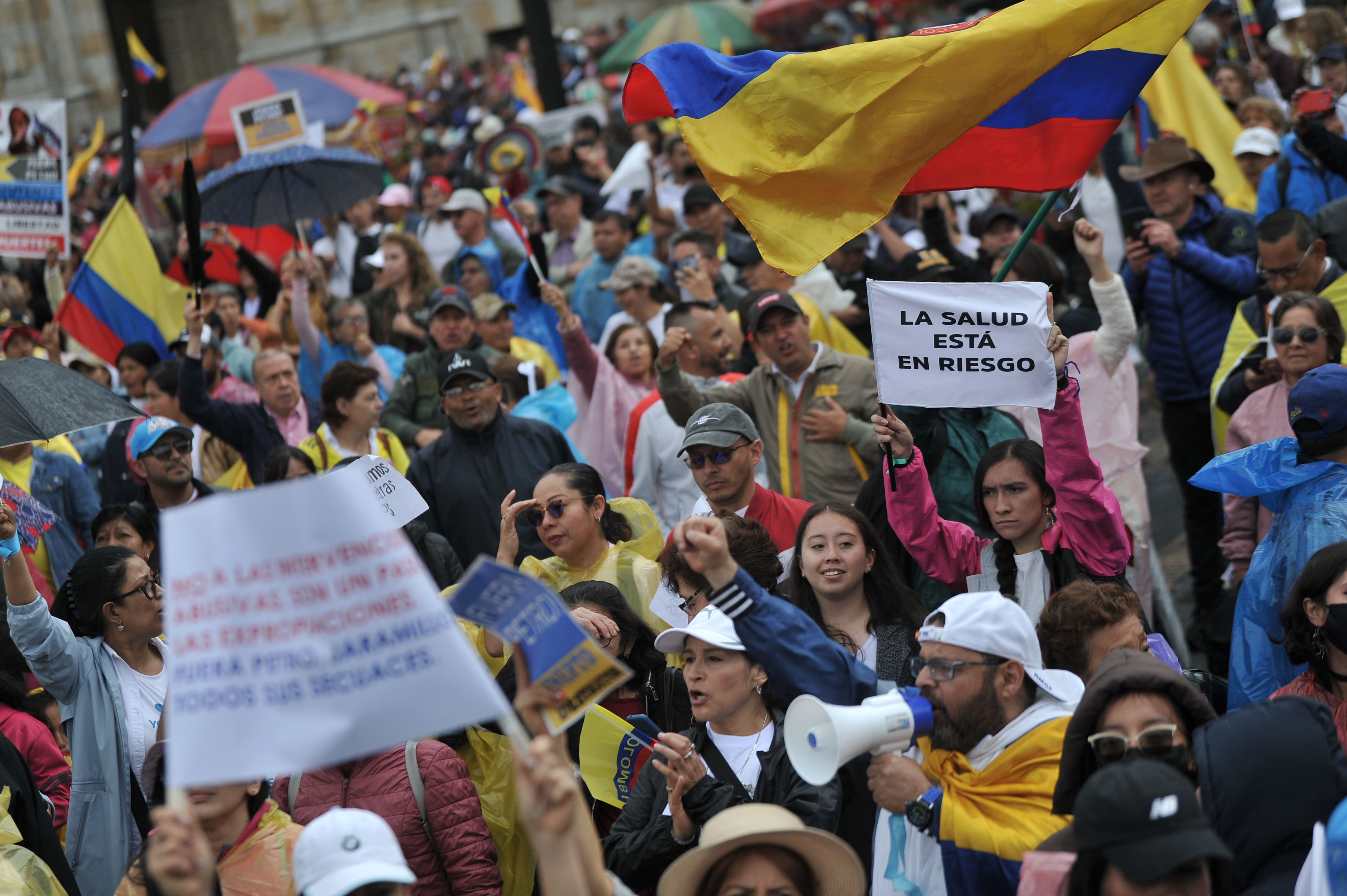Oposición convoca marchas contra Petro a nivel nacional: esta es la fecha