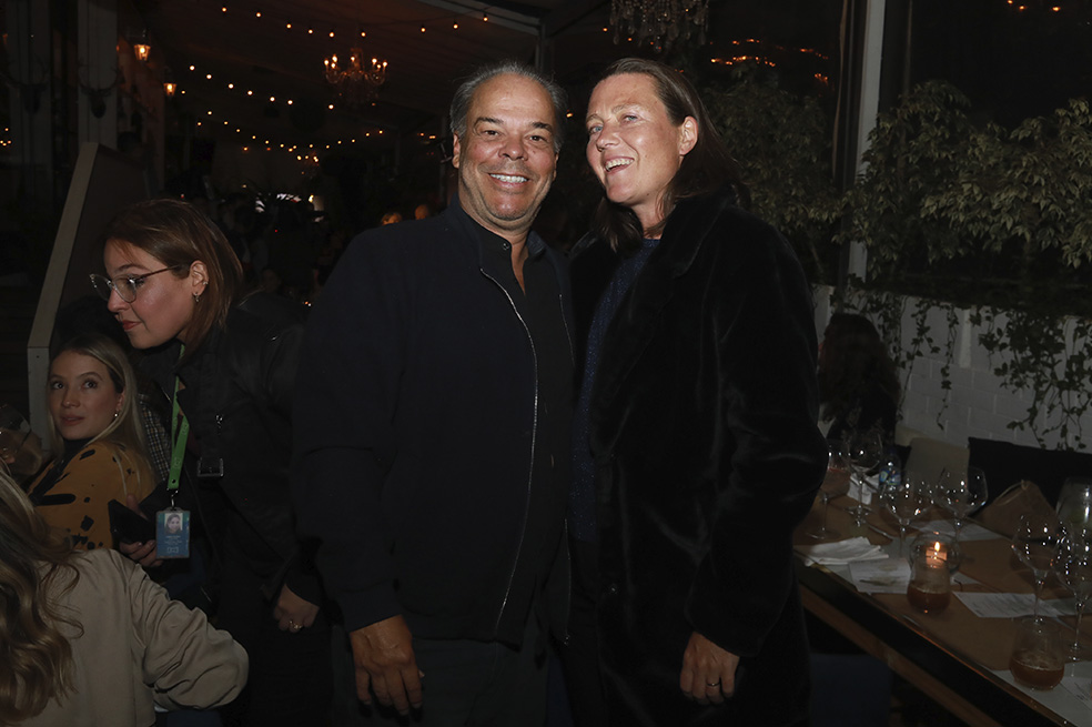Juan Carlos Arango y Anastasia Moloney Re lanzamiento Cafe