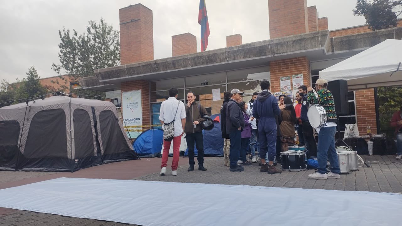 Rafael Uribe Uribe: se registra plantón en alcaldía local por denuncias de corrupción