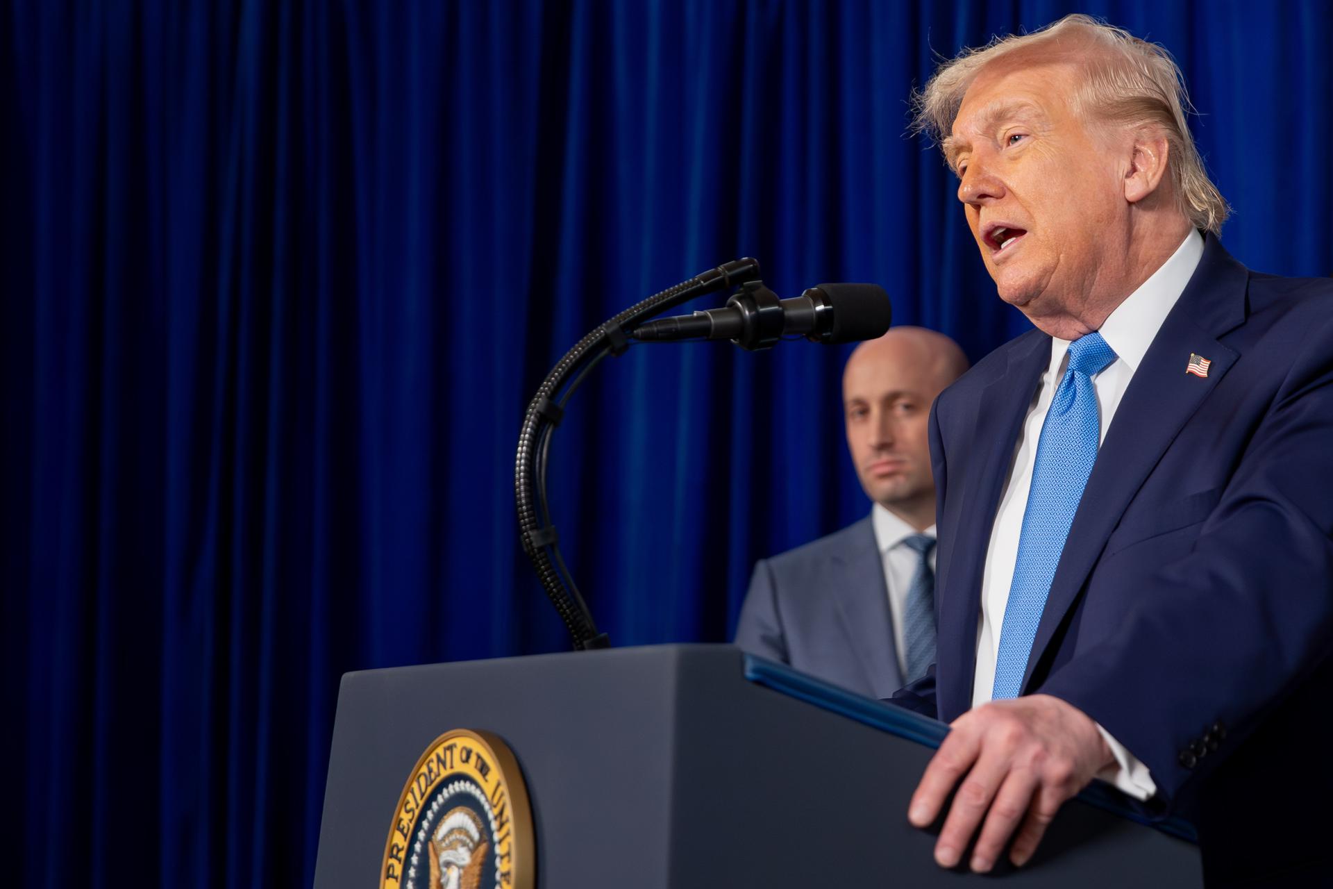 Gobierno de Trump pidió a la prensa no dar información previa del ataque militar a Venezuela