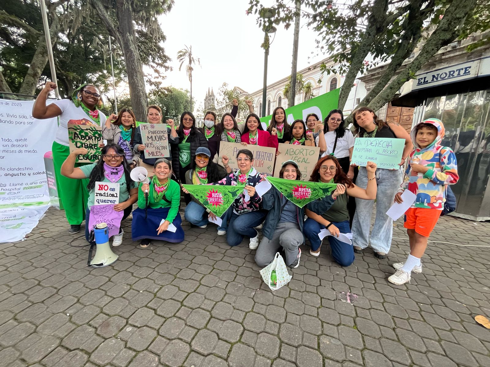Aborto en Ecuador: Justa Libertad presentó 168 cartas exigiendo su despenalización