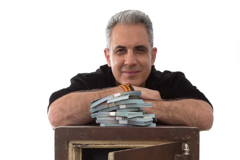 Jürgen Klaric: “¡El dinero sí compra la felicidad!”