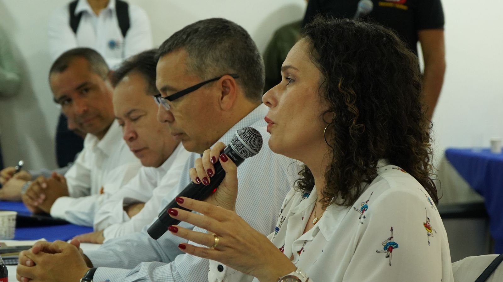Juan Carlos Montenegro, nuevo director general del Invías; William Villamizar, gobernador del Norte de Santander; William Camargo, ministro de Transporte, y María Constanza García, viceministra de Infraestructura.