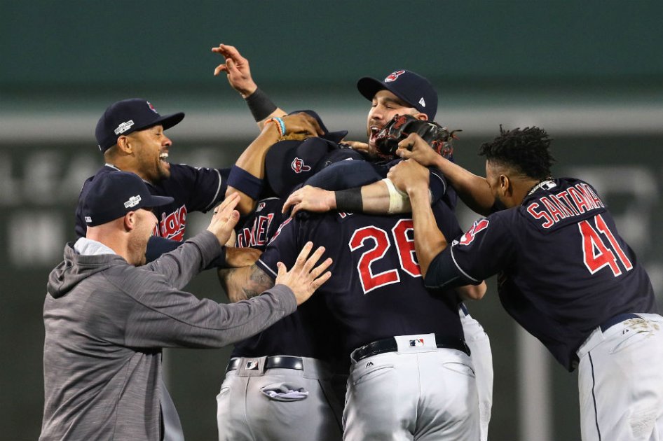 Los Indios de Cleveland eliminaron a los Medias Rojas de Boston. Foto: AFP