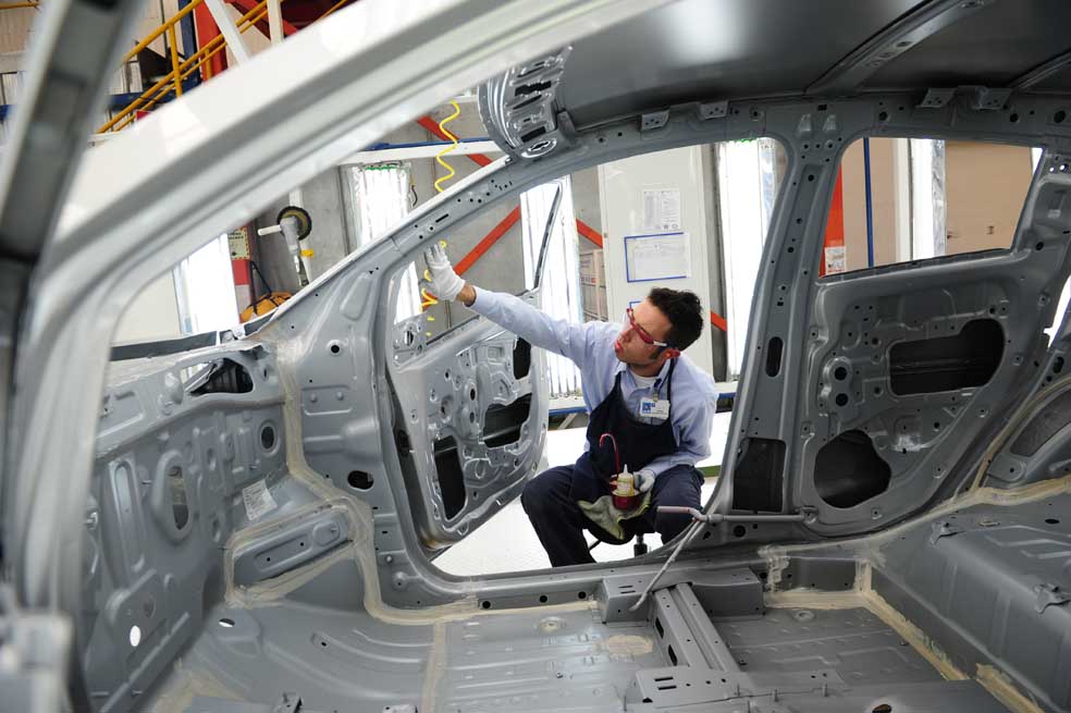 Una industria que aún no ajusta sus engranajes