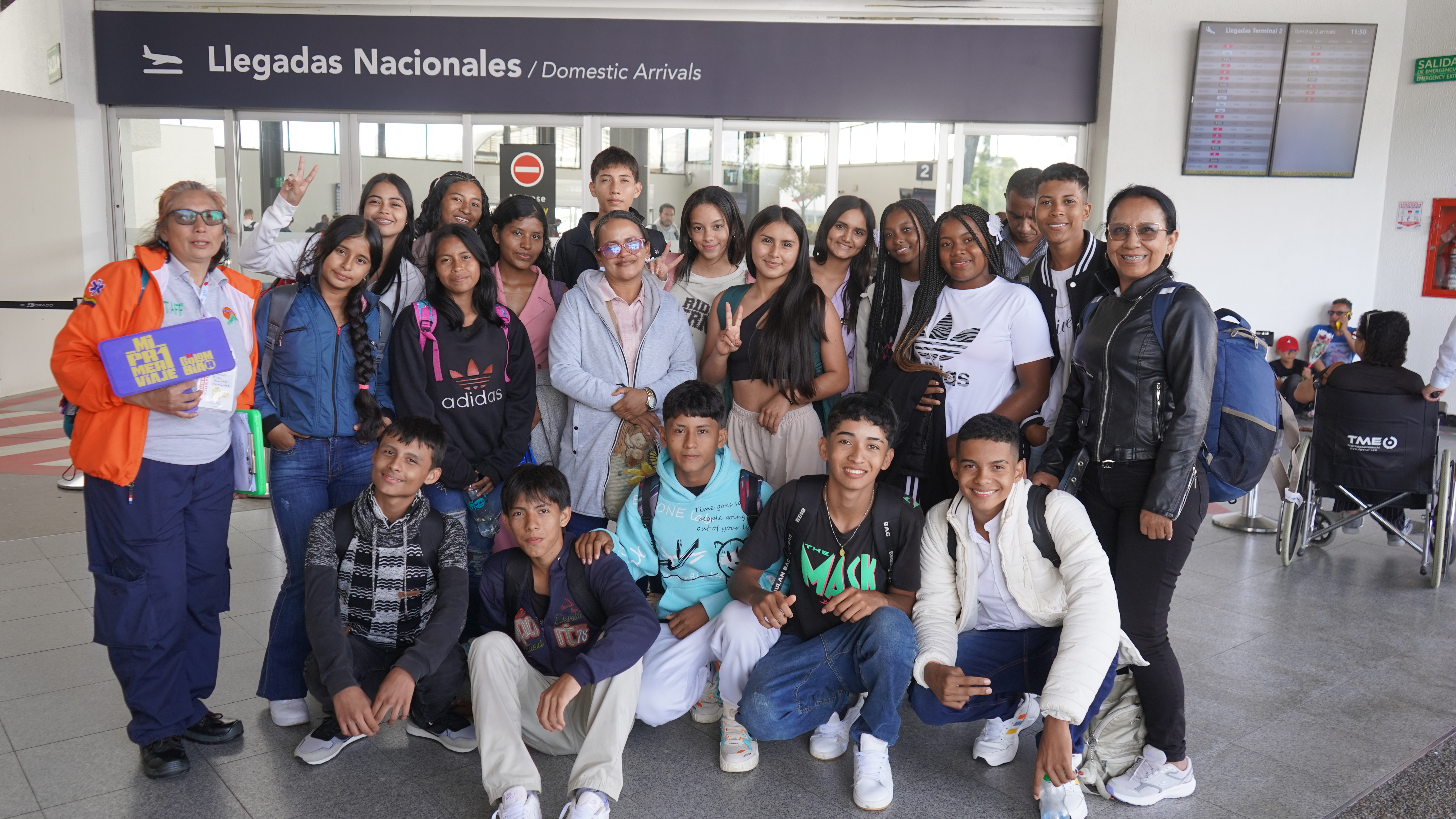 Durante tres días, estos jóvenes provenientes del Amazonas, San Andrés, Vichada, Putumayo y Guainía disfrutaron de una experiencia turística en Bogotá.
