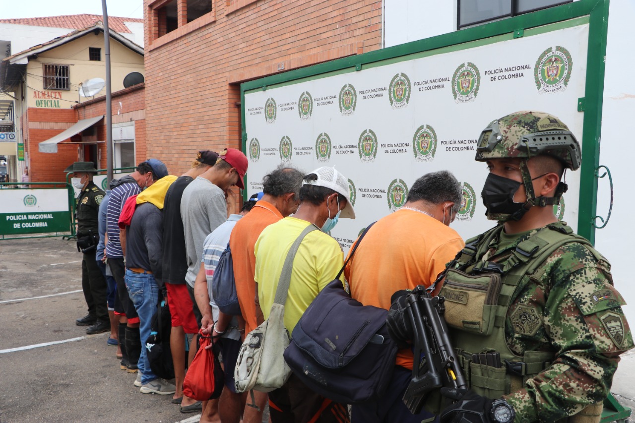 Capturaron once personas por minería ilegal en Bucaramanga