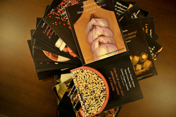 Colección ‘Biblioteca Básica de Cocinas Tradicionales’, para un seguidor de @elespectador