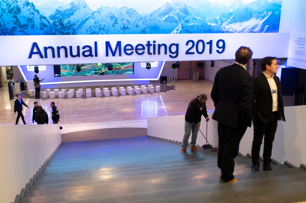 Foro de Davos abre en medio de incertidumbre y grandes ausencias
