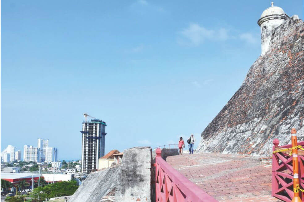 La cuenta de cobro por la demolición de Aquarela la pagará la constructora»: Alcalde (e) de Cartagena