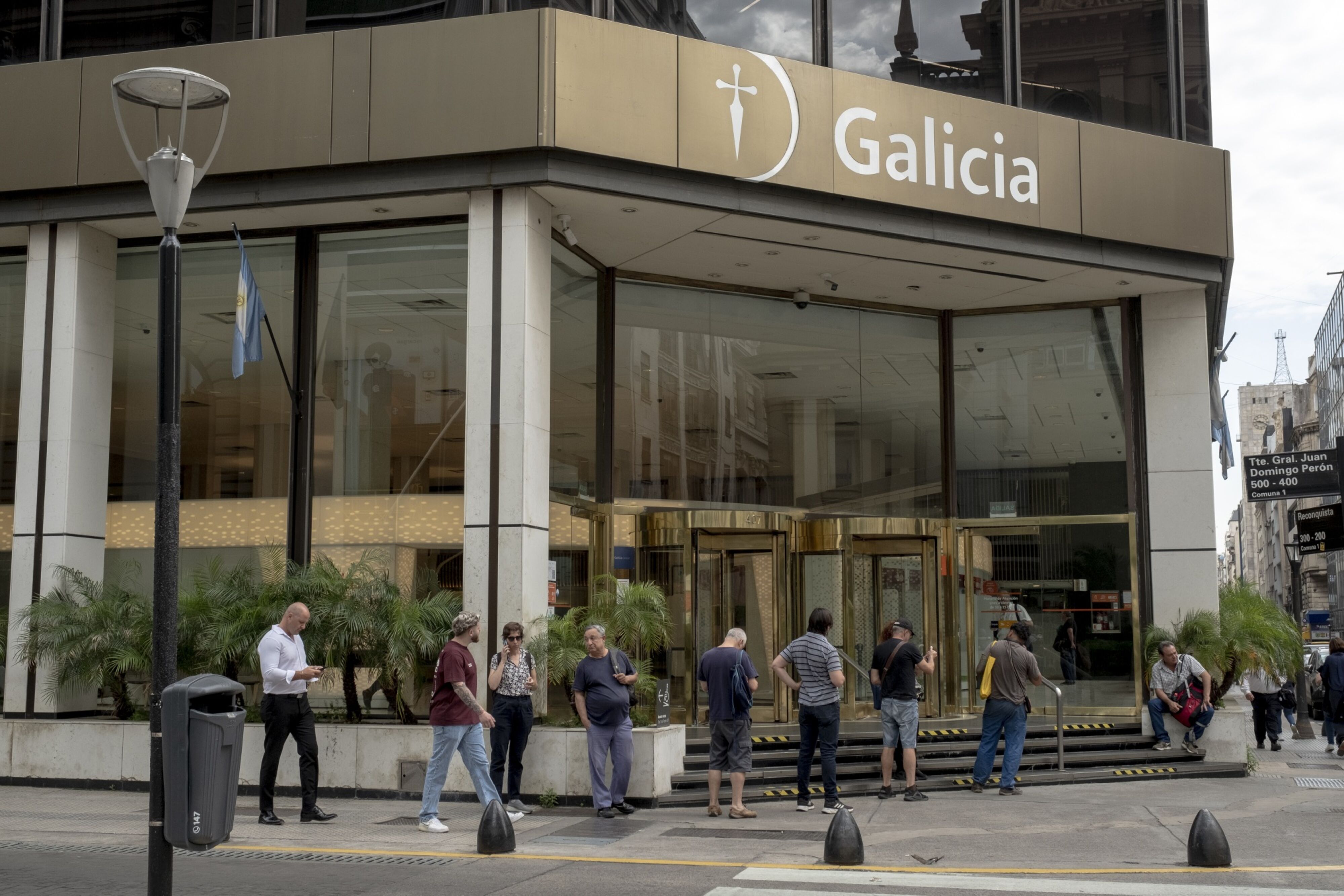 Bancos argentinos recurren a pagarés a corto plazo emitidos por el banco central