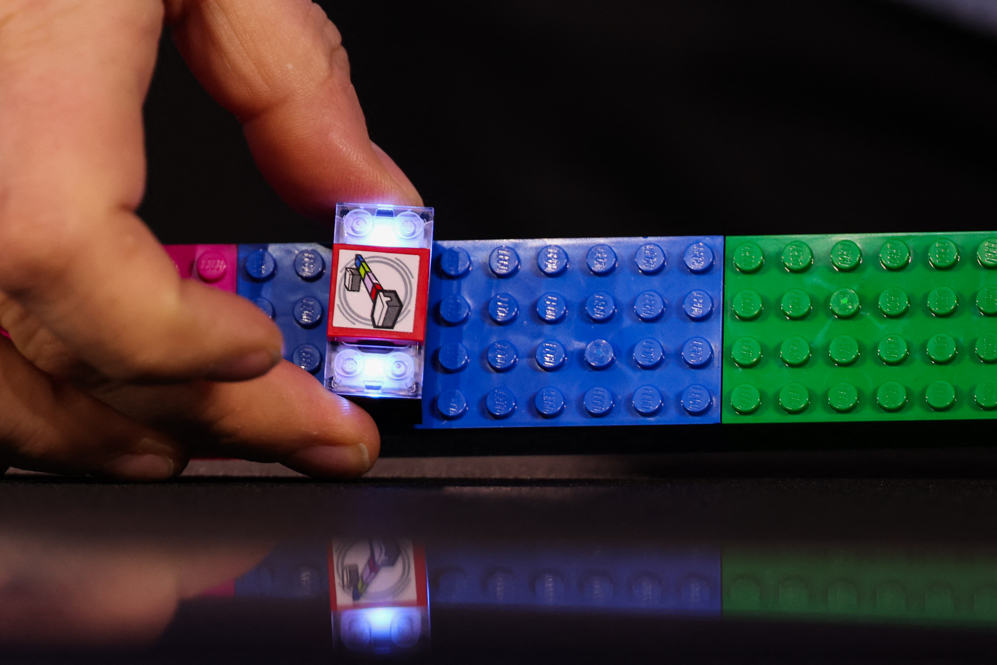 LEGO revoluciona el juego con bloques inteligentes y tecnología interactiva: así funcionan