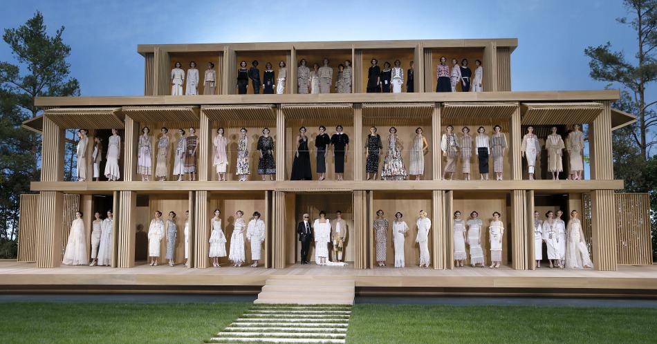 Chanel deslumbró en París con su ‘casa de muñecas’