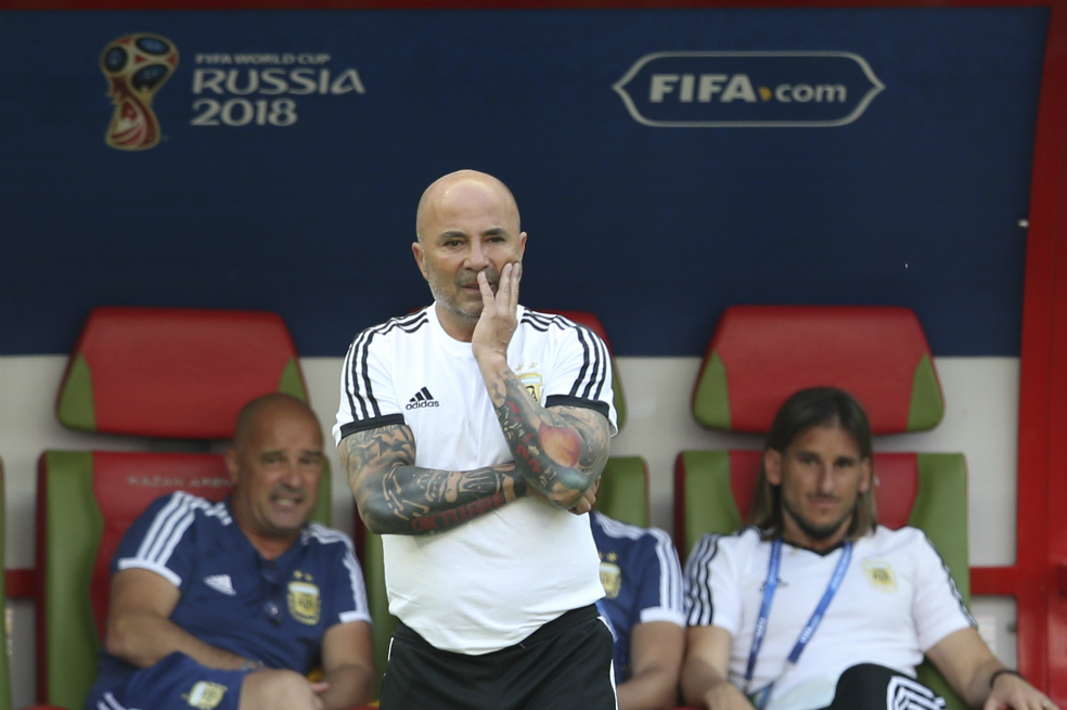 Jorge Sampaoli: «Más allá del dolor, no pienso irme»