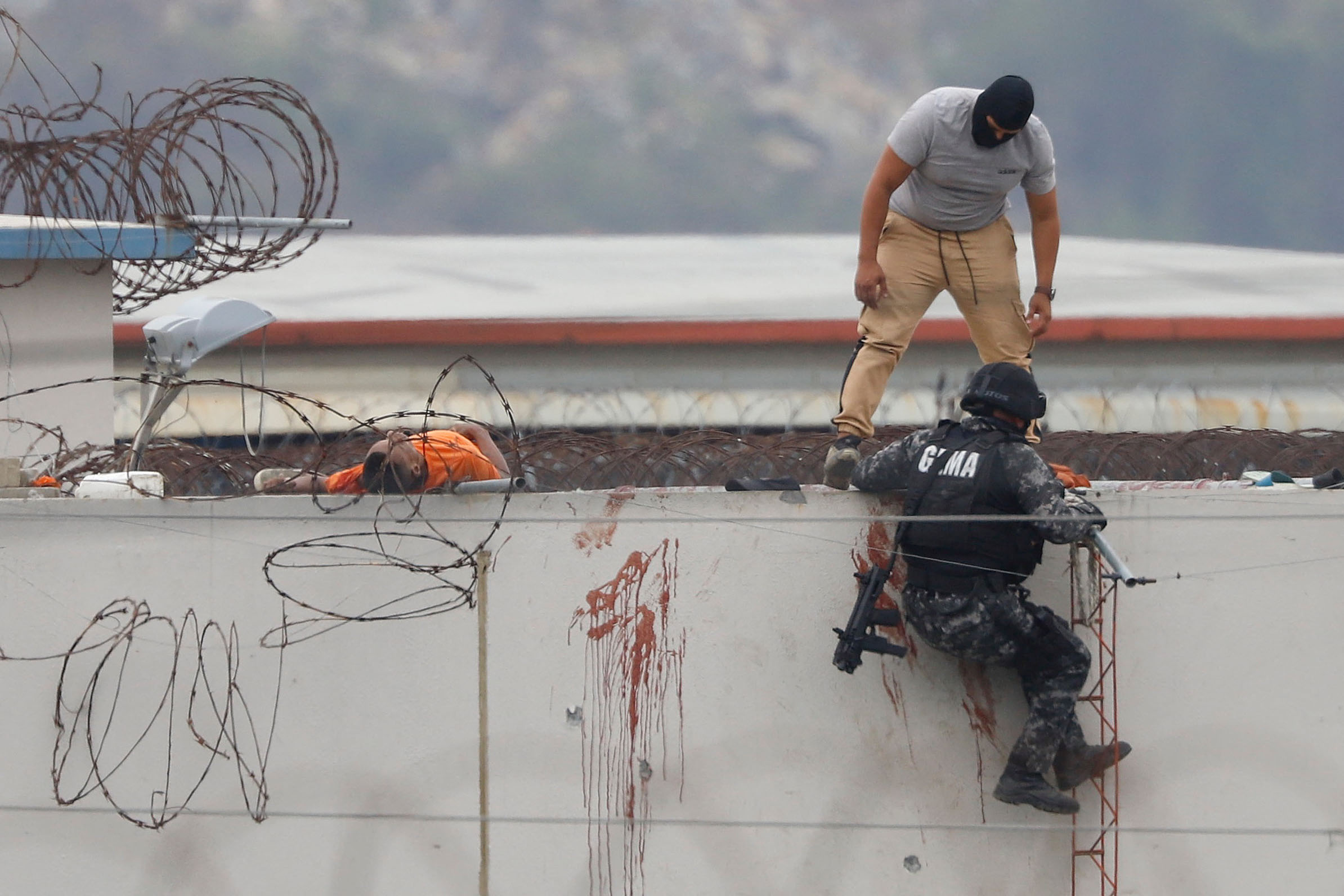 Los Choneros, Tiguerones y otras bandas que atemorizan en las cárceles de Ecuador
