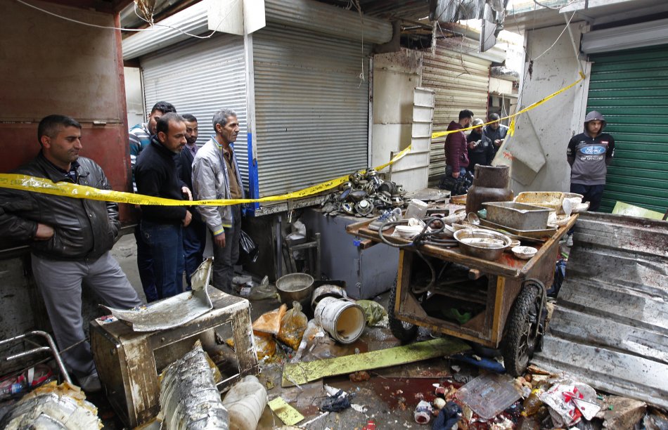 Doble atentado suicida en mercado de Bagdad deja 27 muertos y 53 heridos