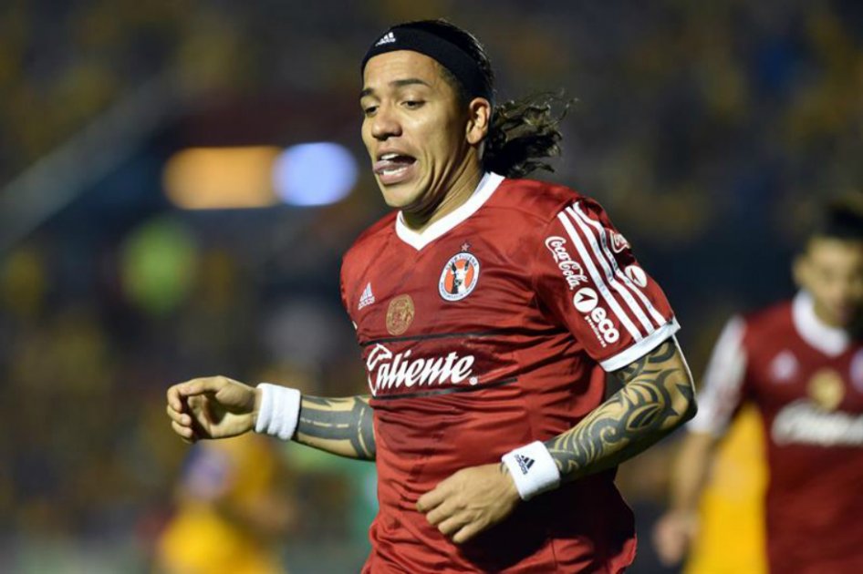 Con doblete de Dayro Moreno, los Xolos derrotaron a Tigres