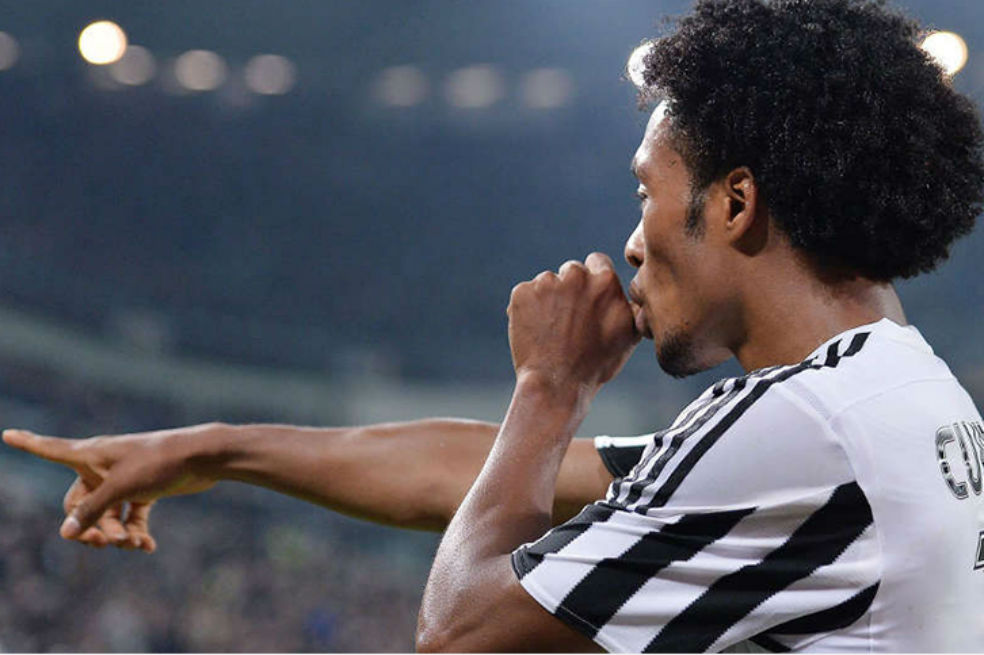 Cuadrado empezó la liga italiana de titular con la Juventus