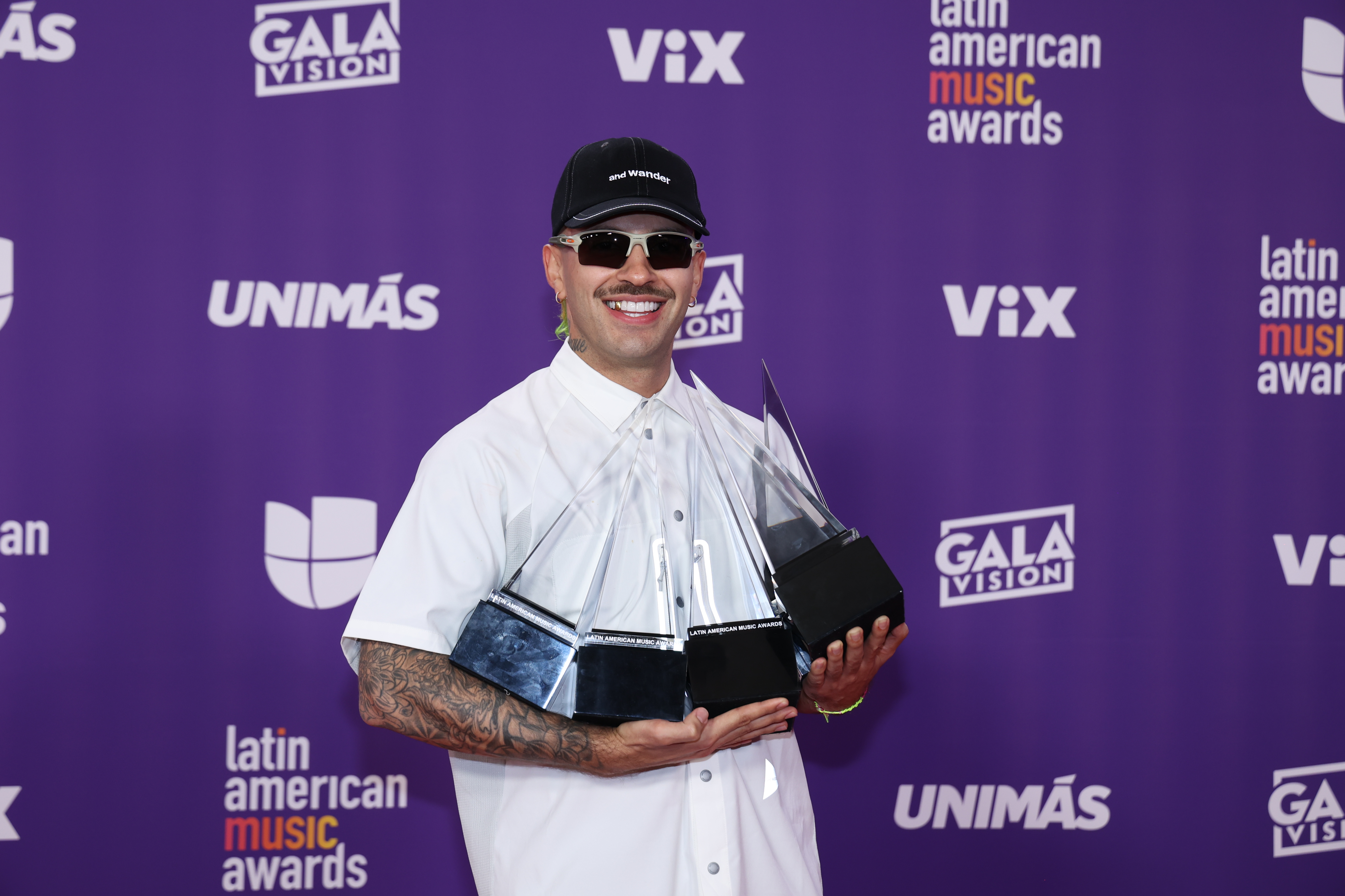 Karol G y Feid brillaron en los Latin American Music Awards 2024 ¿Qué ganaron?