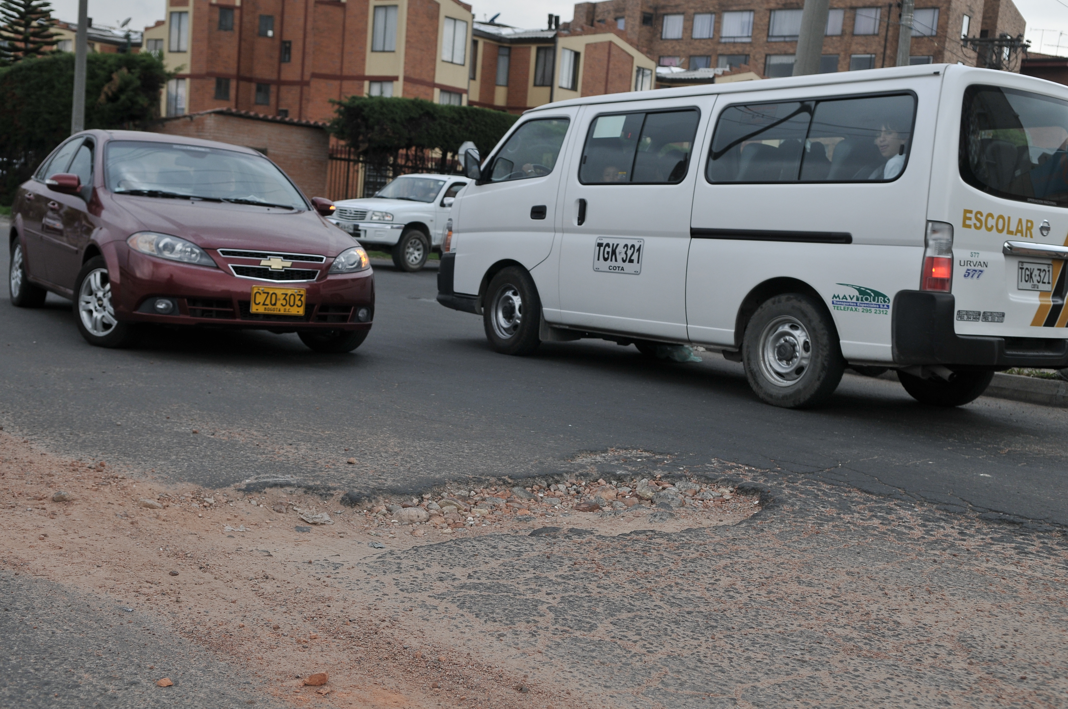 Las vías de Bogotá mejoran, pero la recuperación no llega igual a todas las localidades