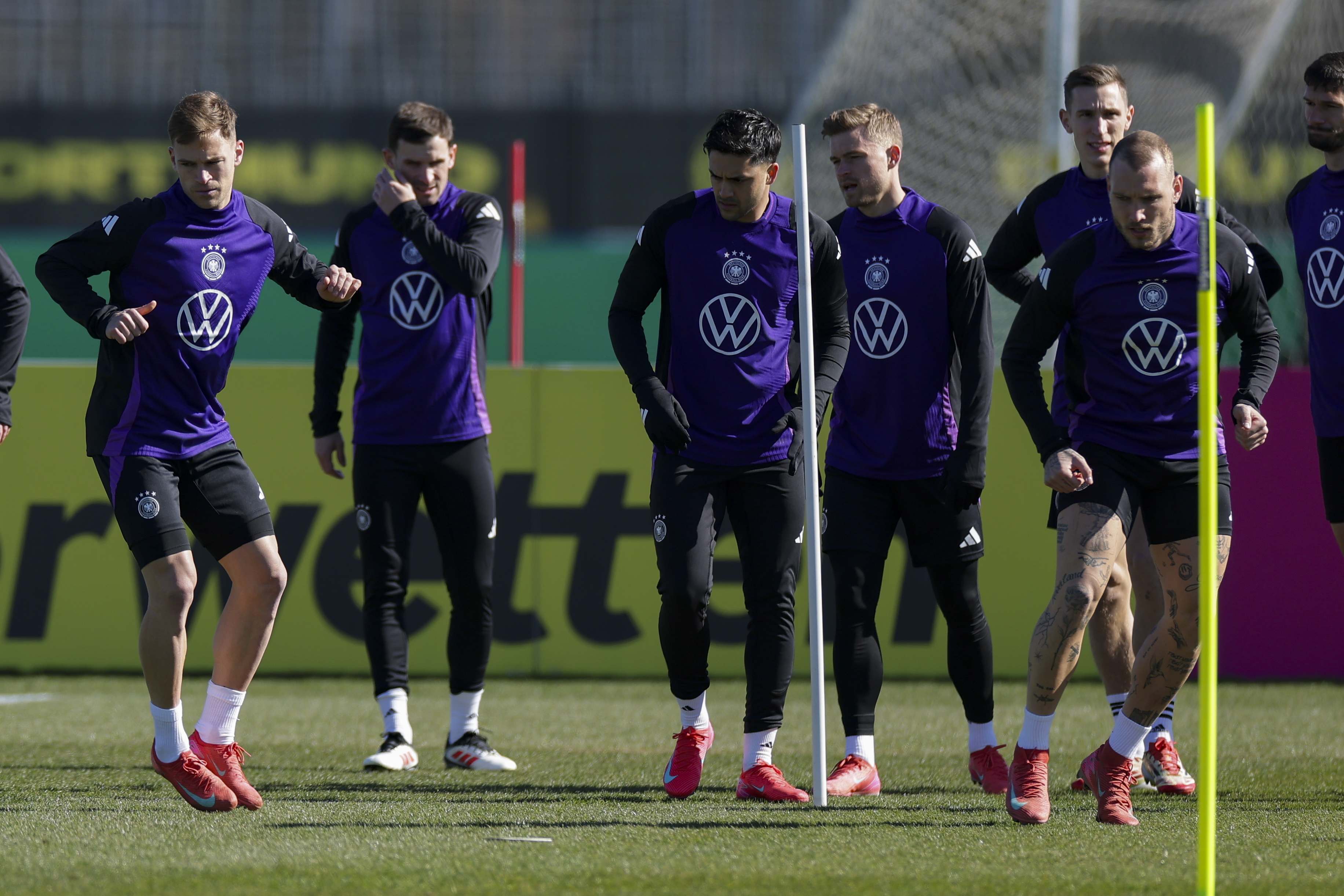 DORTMUND (Germany), 18/03/2025.- Germany players attend a training session of the national team in Dortmund, Germany, 18 March 2025. Germany will face Italy in UEFA Nations League soccer half final match on 20 March 2024 in Milano. (Alemania, Italia) EFE/EPA/CHRISTOPHER NEUNDORF