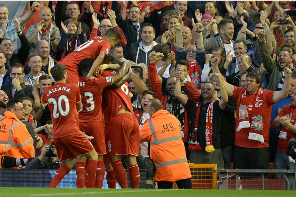 Liverpool gana a Bournemouth y se suma a cabeza de Premier League
