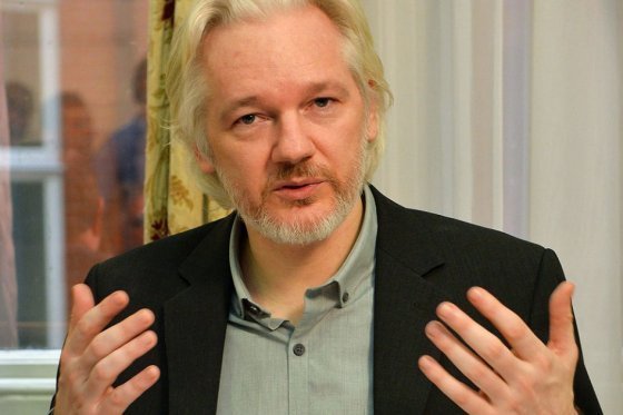 Suecia pide formalmente a Ecuador interrogar a Assange
