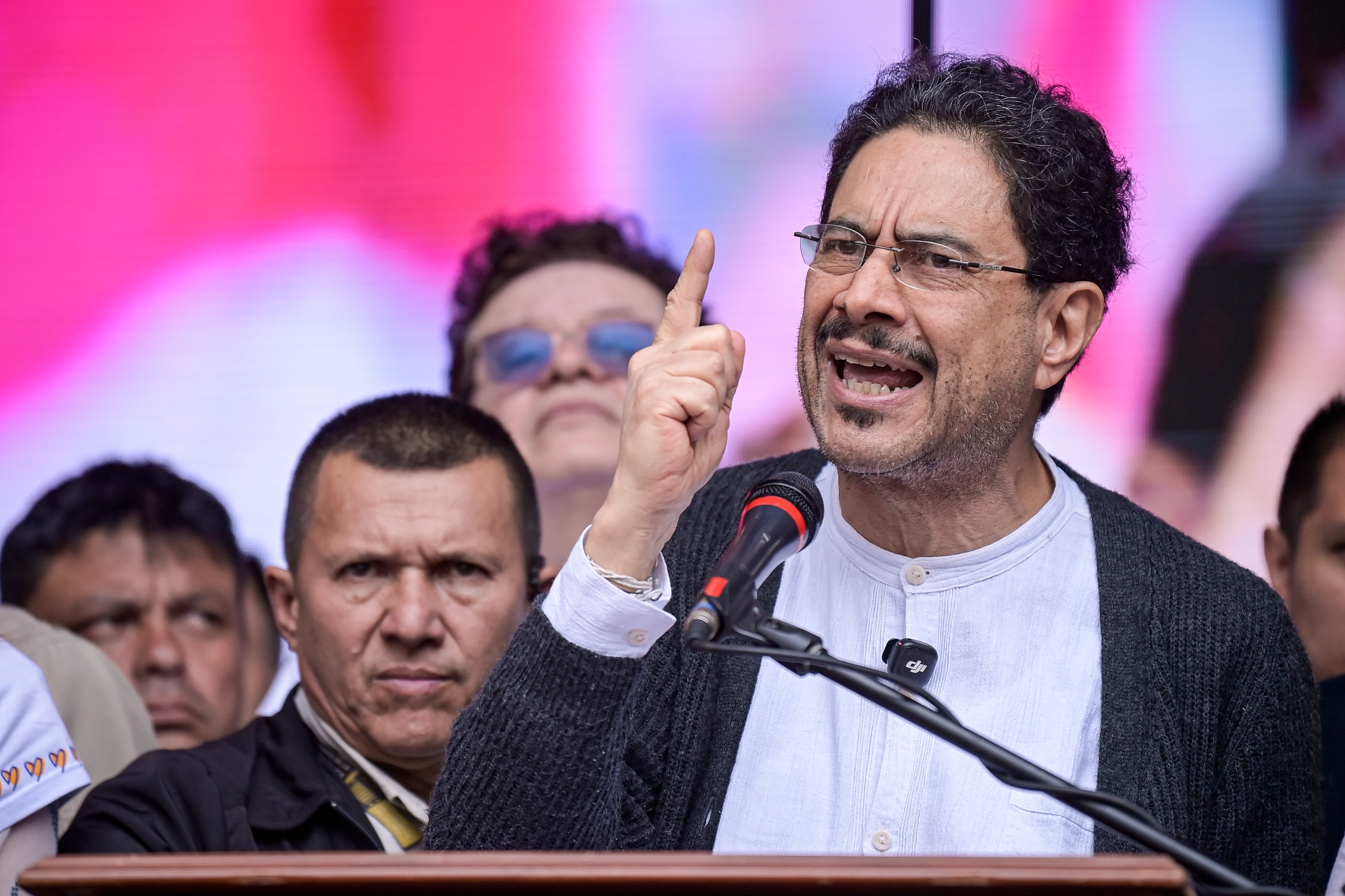 “No debemos tener miedo, vamos a triunfar”: así se vivió el cierre de campaña de Iván Cepeda