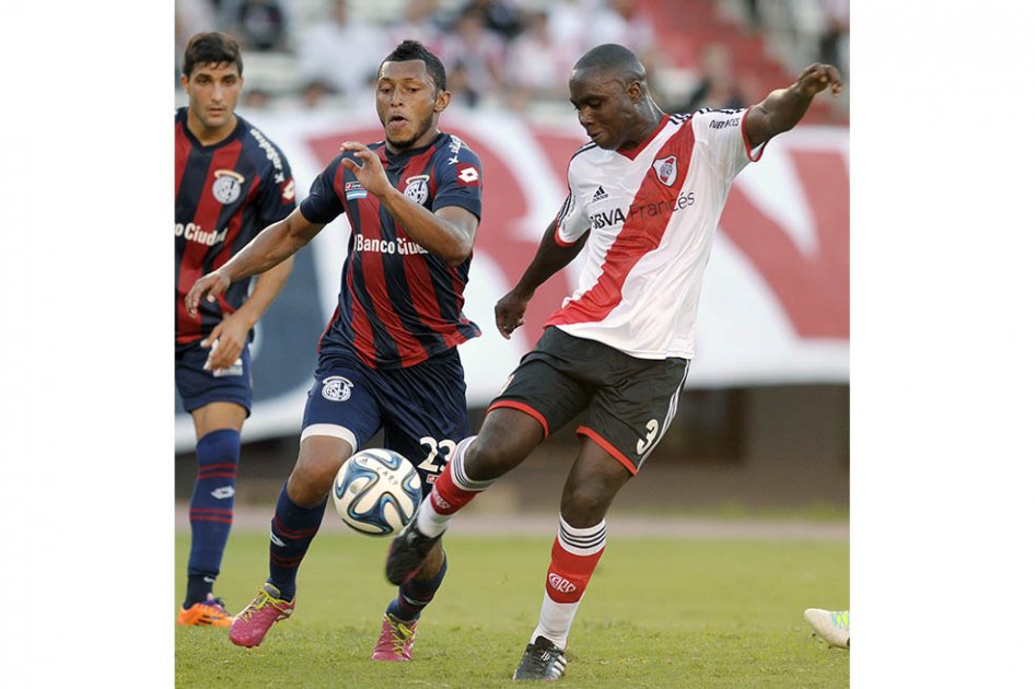 Balanta: «Me ilusionaría jugar en el Barcelona»