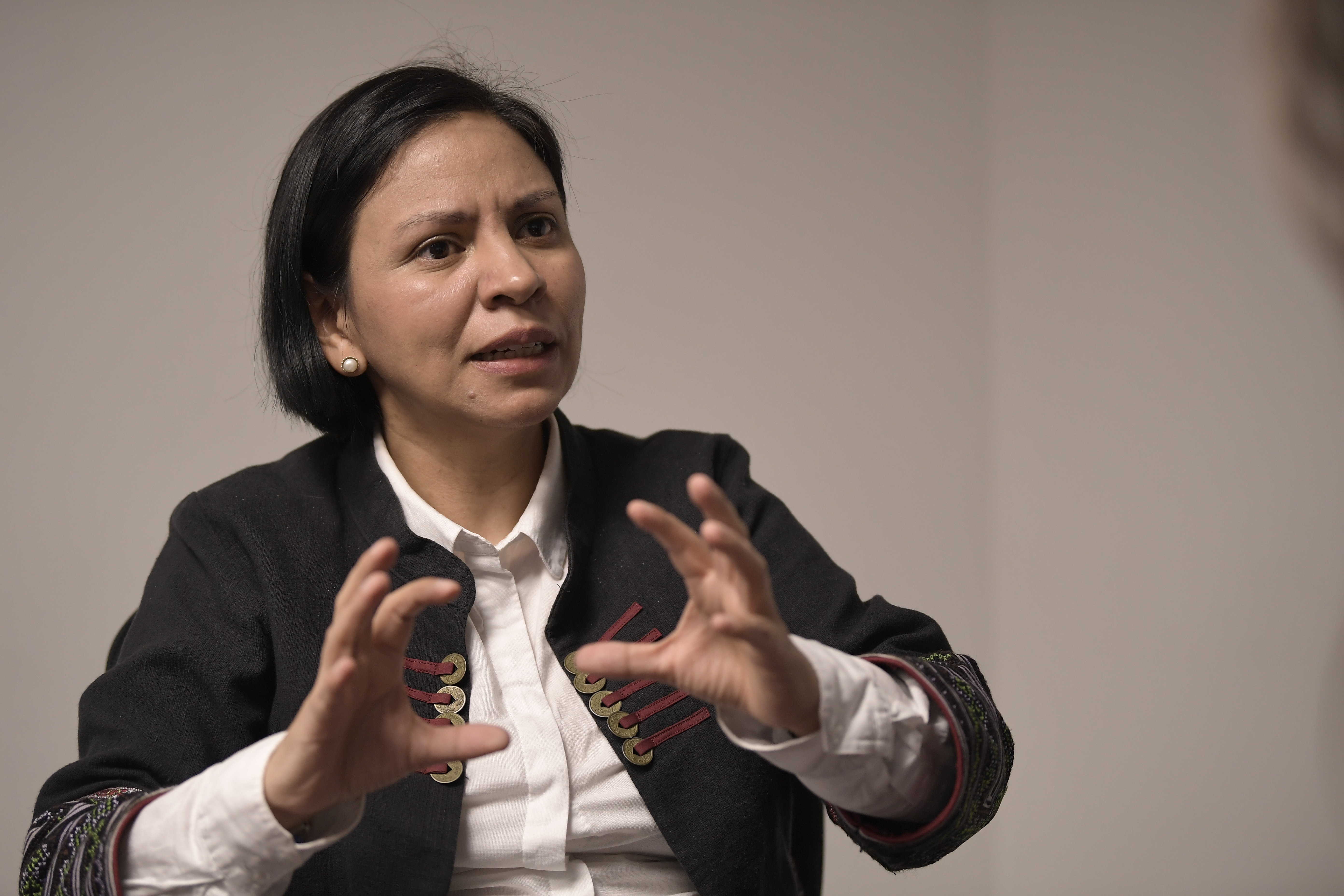 Directora de la Unidad para la Atención y Reparación Integral a las Víctimas ( UAEARIV), es abogada, defensora de los derechos humanos y líder social colombiana.