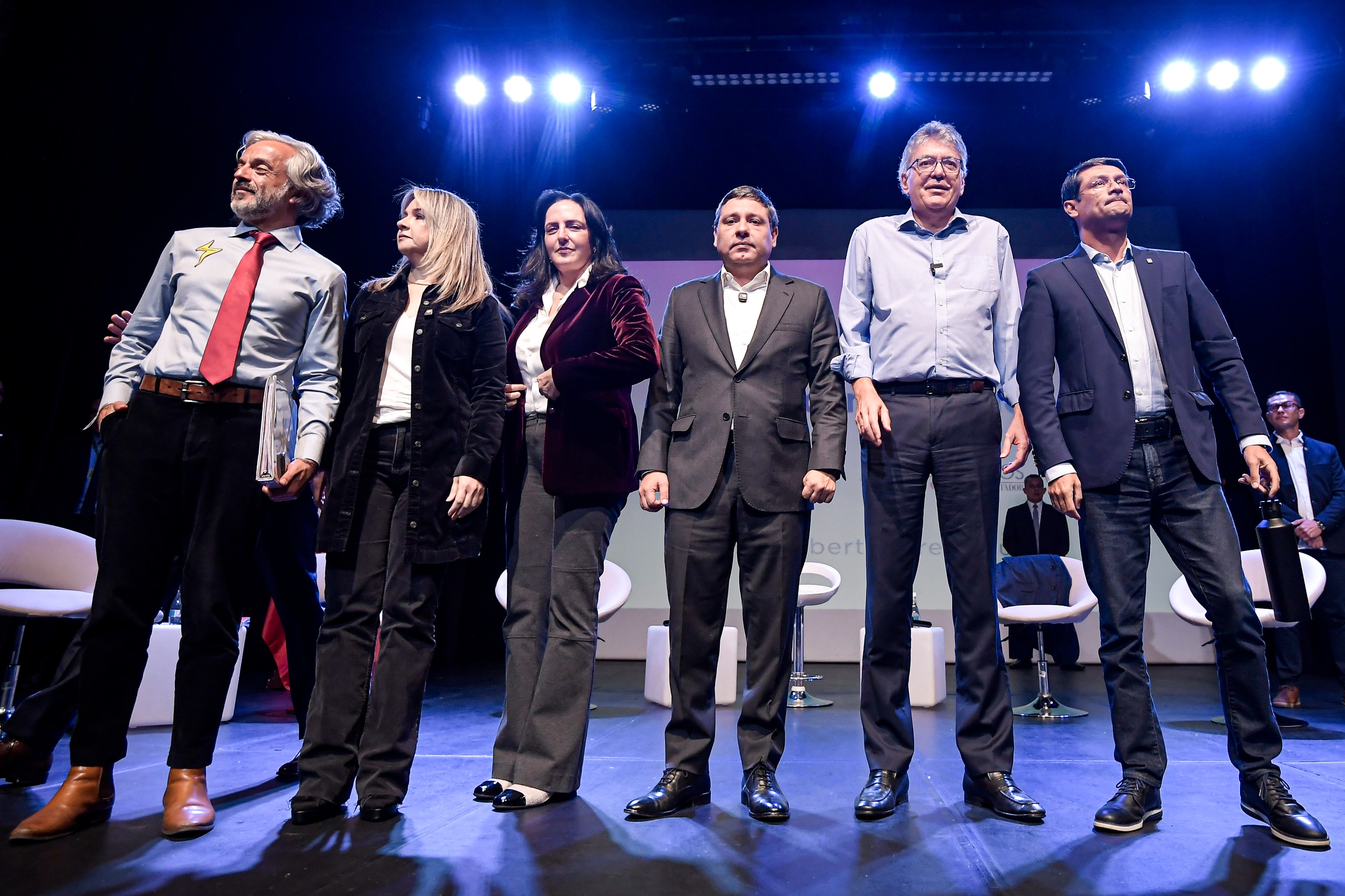 Seis precandidatos destaparon sus cartas sobre educación y seguridad rumbo a 2026