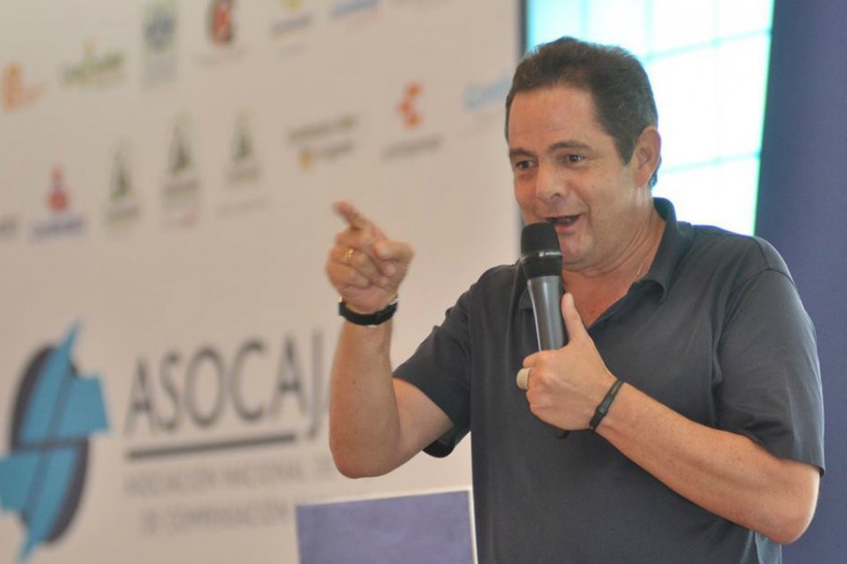 Gobierno anuncia acuerdo para redistribuir 15 mil subsidios de vivienda