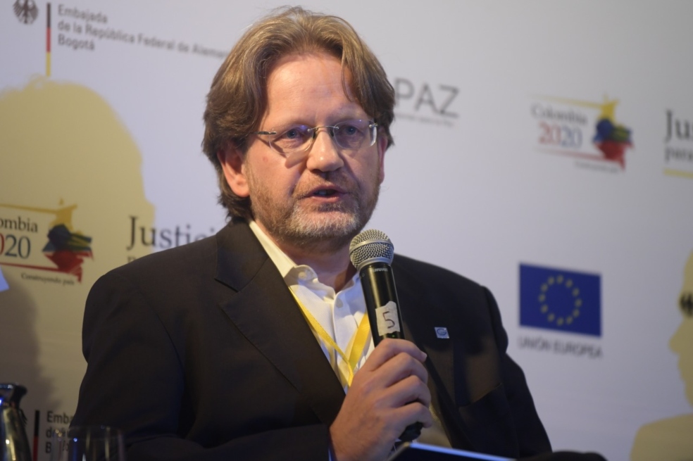 «La JEP puede cuestionar de fondo una solicitud de extradición»: Kai Ambos
