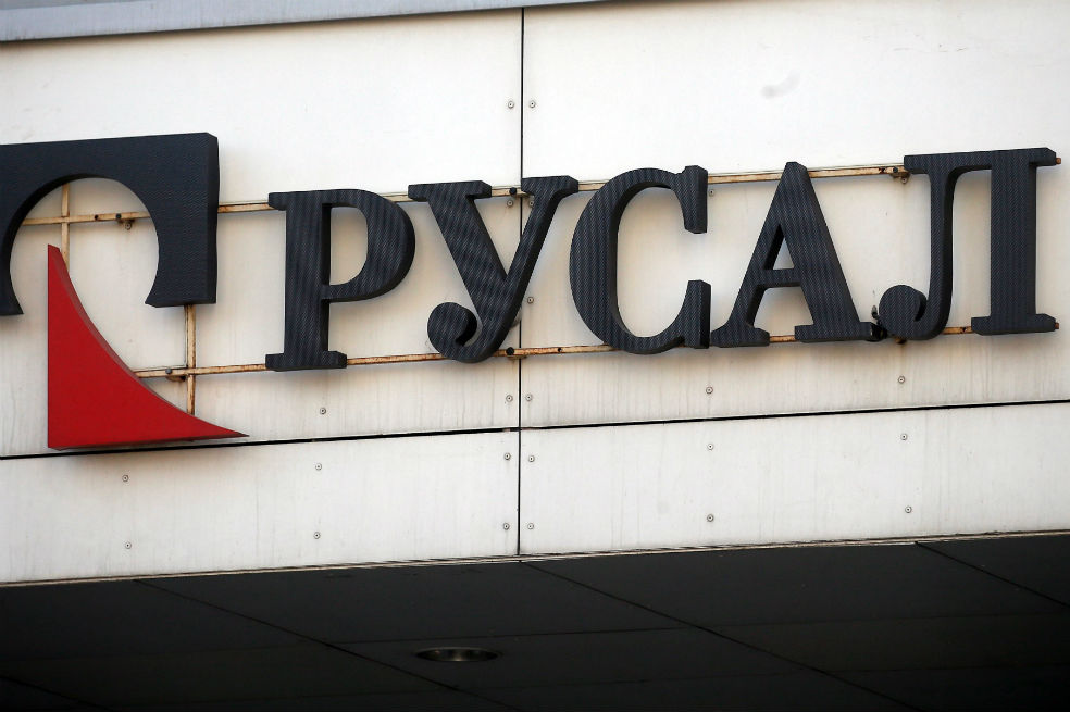 Gigante de aluminio ruso Rusal roza «quiebra técnica» tras sanciones de EEUU