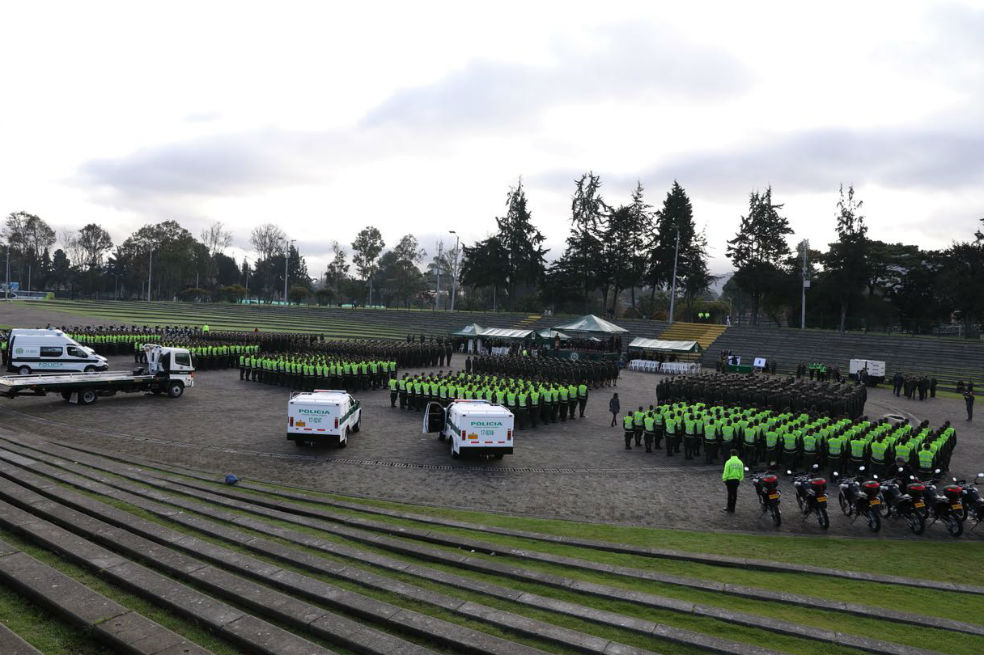 Policía de Bogotá recibió en dotaciones $4.600 millones