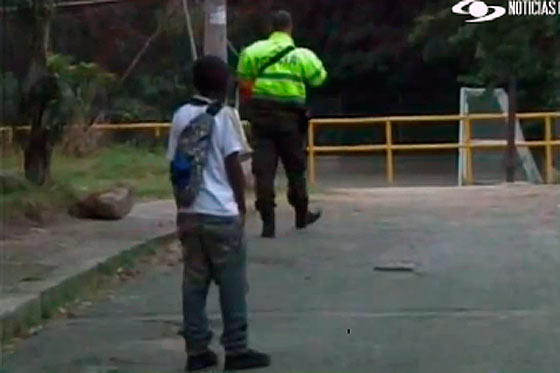 En Medellín, estudiantes se niegan a volver a clases por balaceras y amenazas