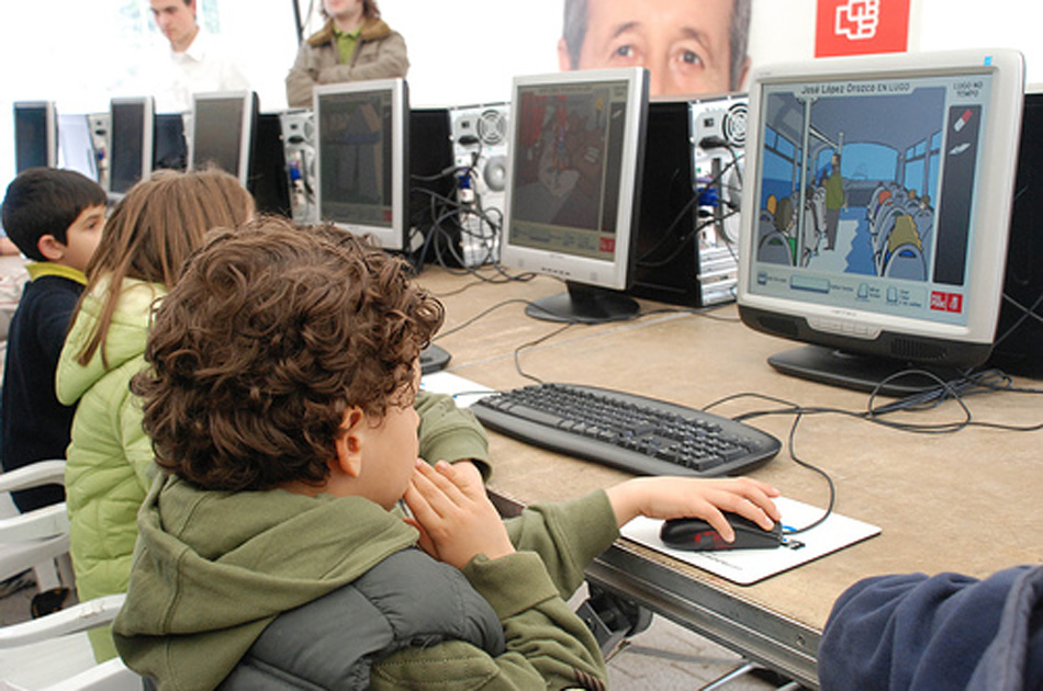 Más usuarios de videojuegos eligen jugar en internet