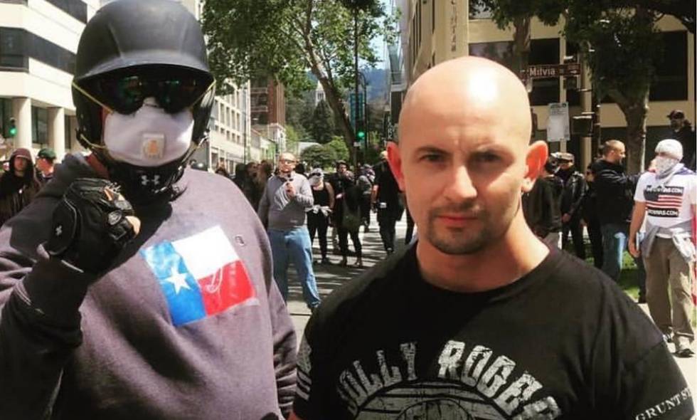 El colombiano que marcha con el Ku Klux Klan