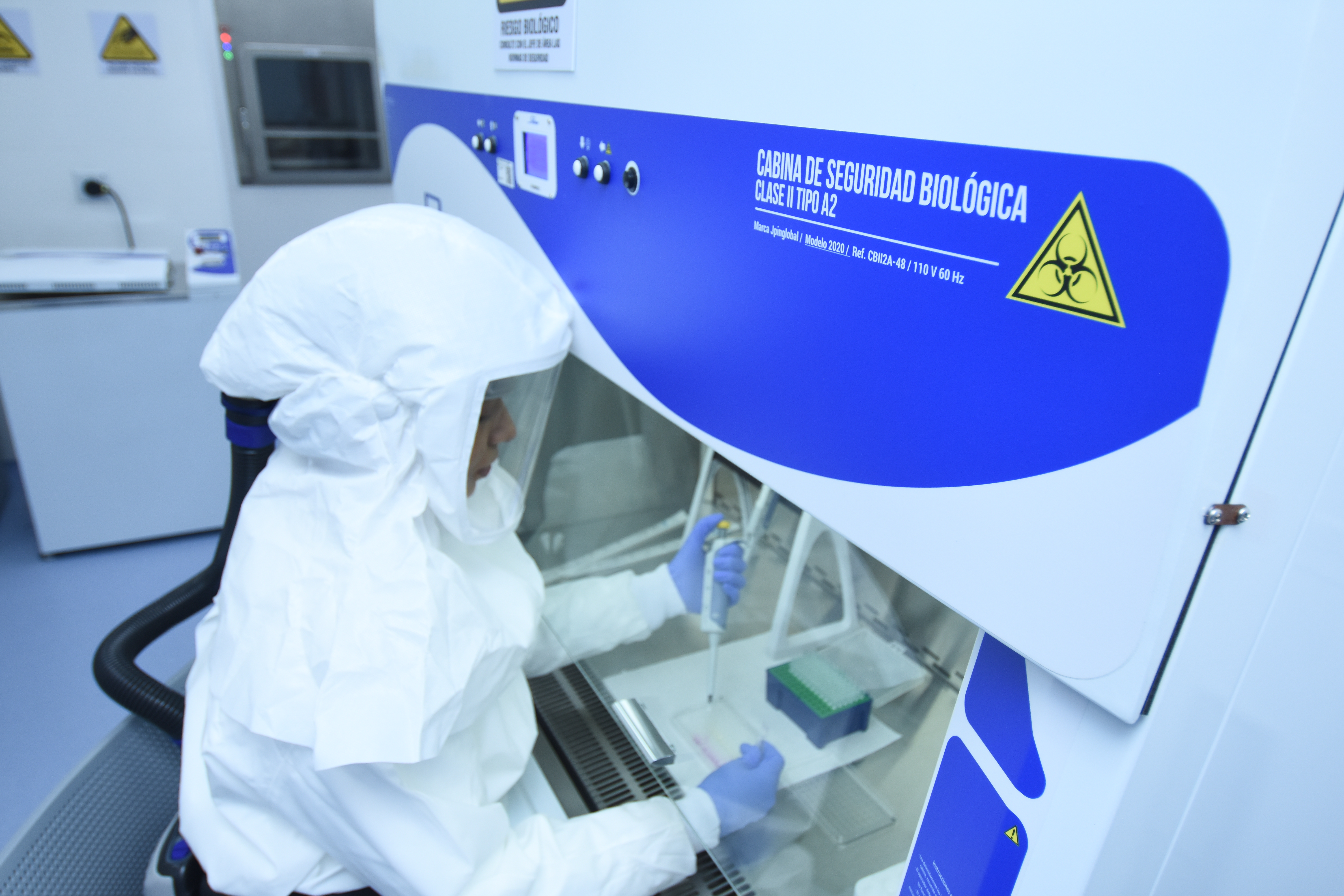 Unisimón presenta dos nuevos doctorados: Virología e Inteligencia Artificial