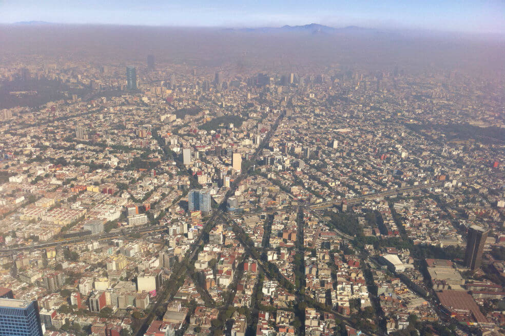 Citadinos tienen miles de millones de partículas de contaminación del aire en sus corazones