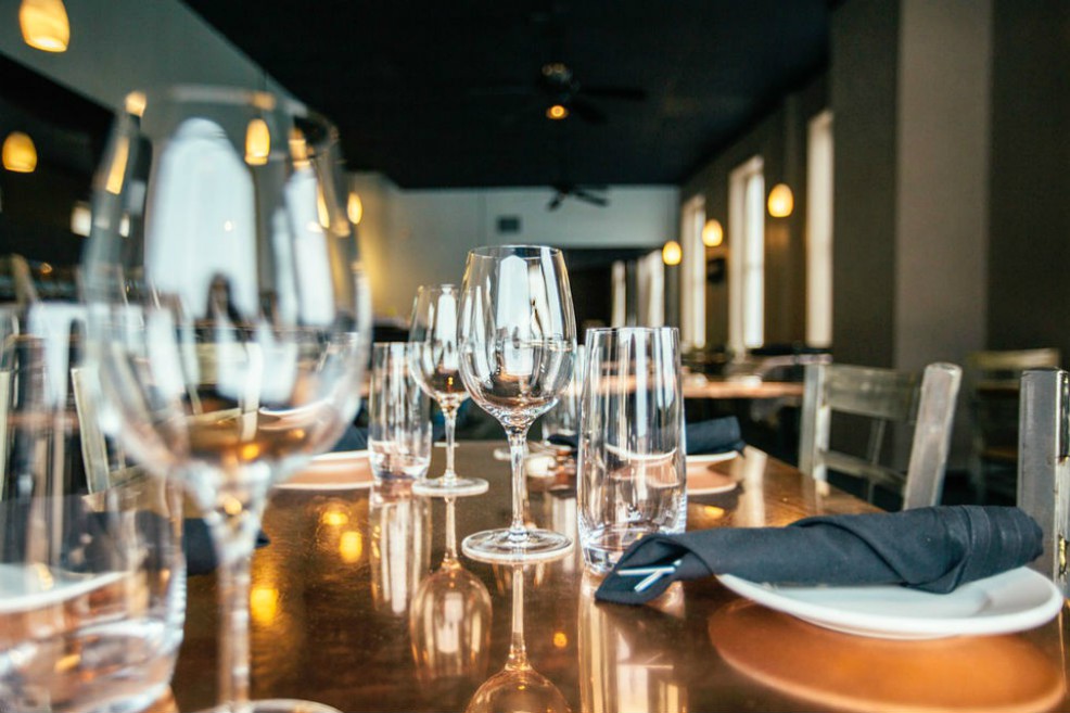 Así puede apoyar a bares y restaurantes durante la pandemia
