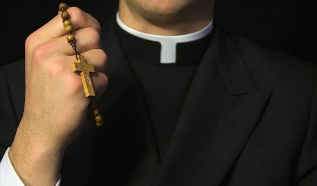 Expulsaron a sacerdote de la iglesia en Boyacá por abuso sexual a menor de edad