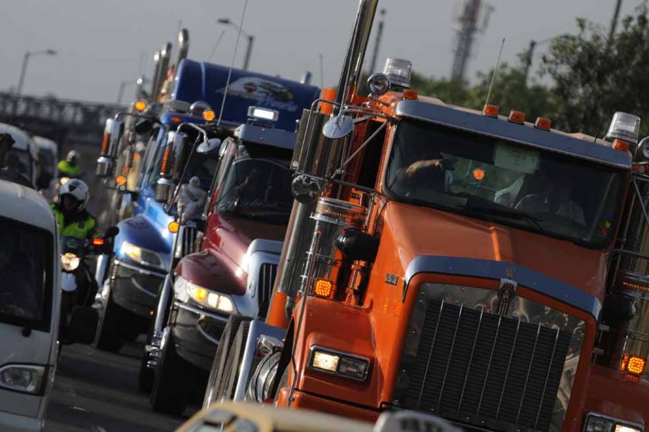 Industriales rechazan las vías de hecho del paro camionero