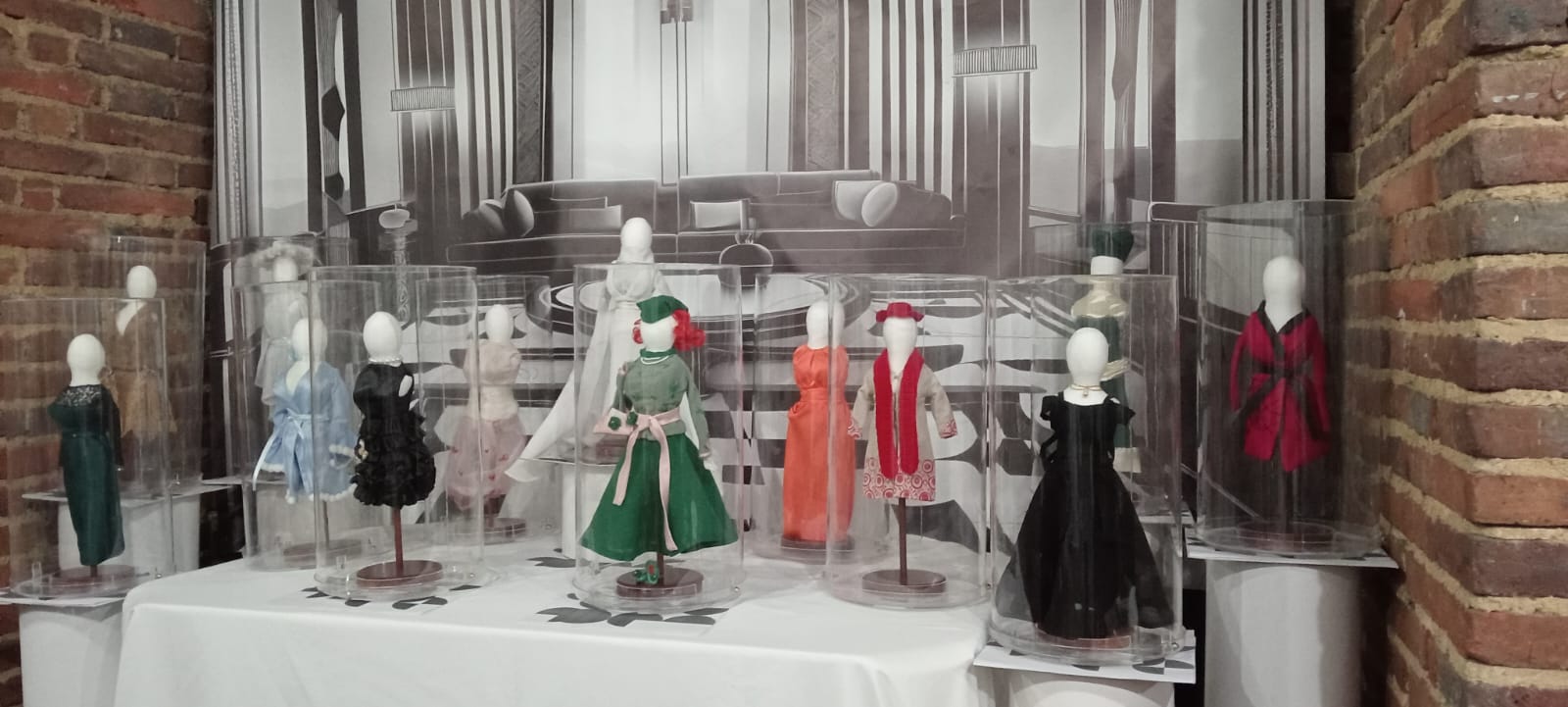 El Museo del Traje expondrá prendas de 1920 y brindará charlas con especialistas