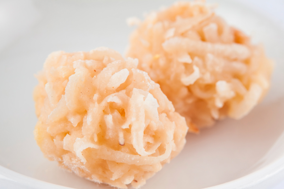 Postre: prepara cocadas con leche condensada