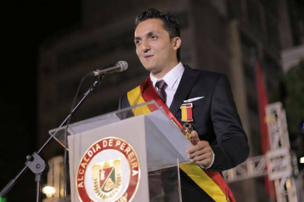 Alcalde de Pereira rechaza suspensión de su cargo y niega que esté participando en política 
