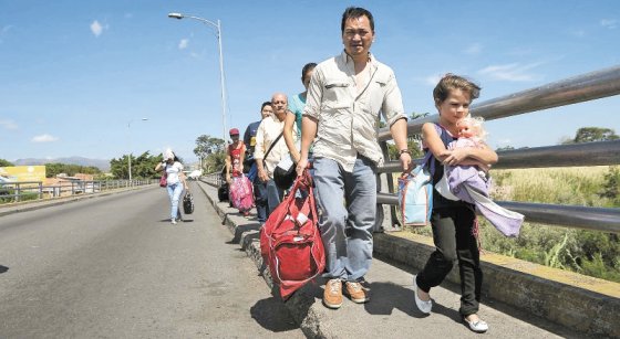 Los testimonios de la crisis con Venezuela