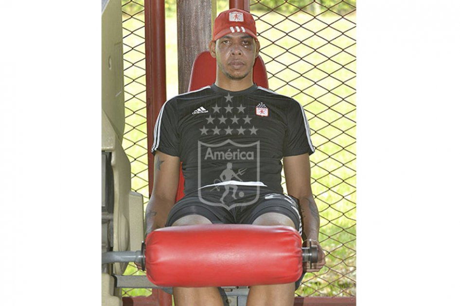 John Meneses, portero de América de Cali, que sufrió un trauma craneoencefálico. Foto: americadecali.co